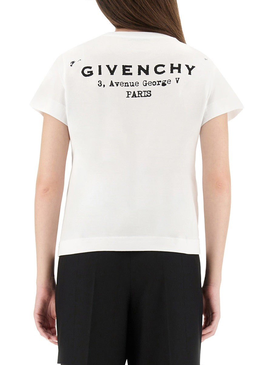 T-SHIRT WITH LOGO