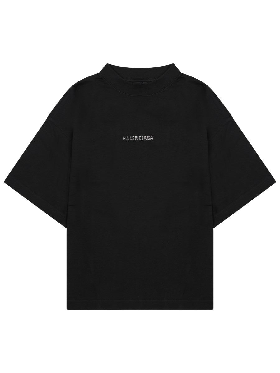 T-SHIRT WITH LOGO