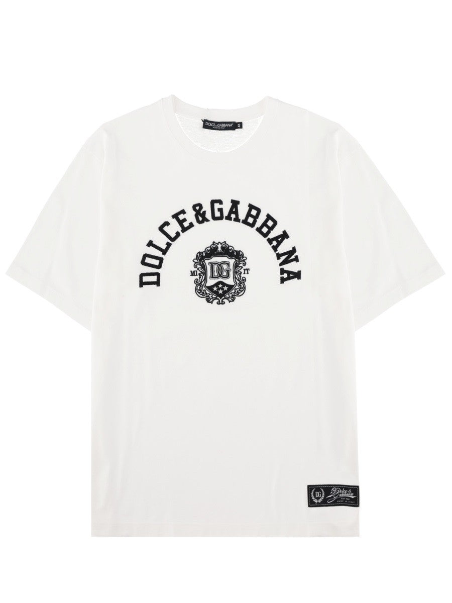 T-SHIRT WITH LOGO