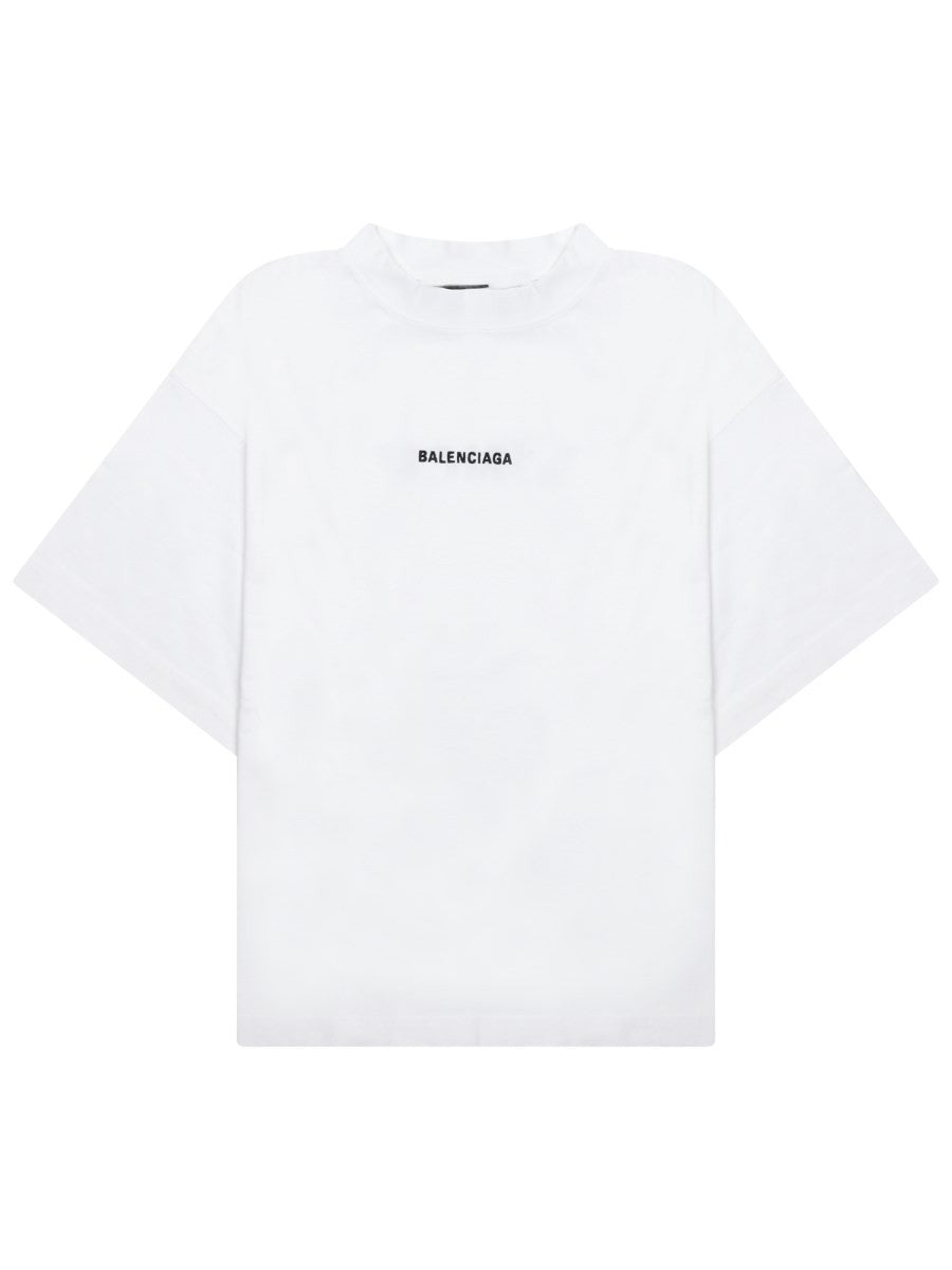 T-SHIRT WITH LOGO