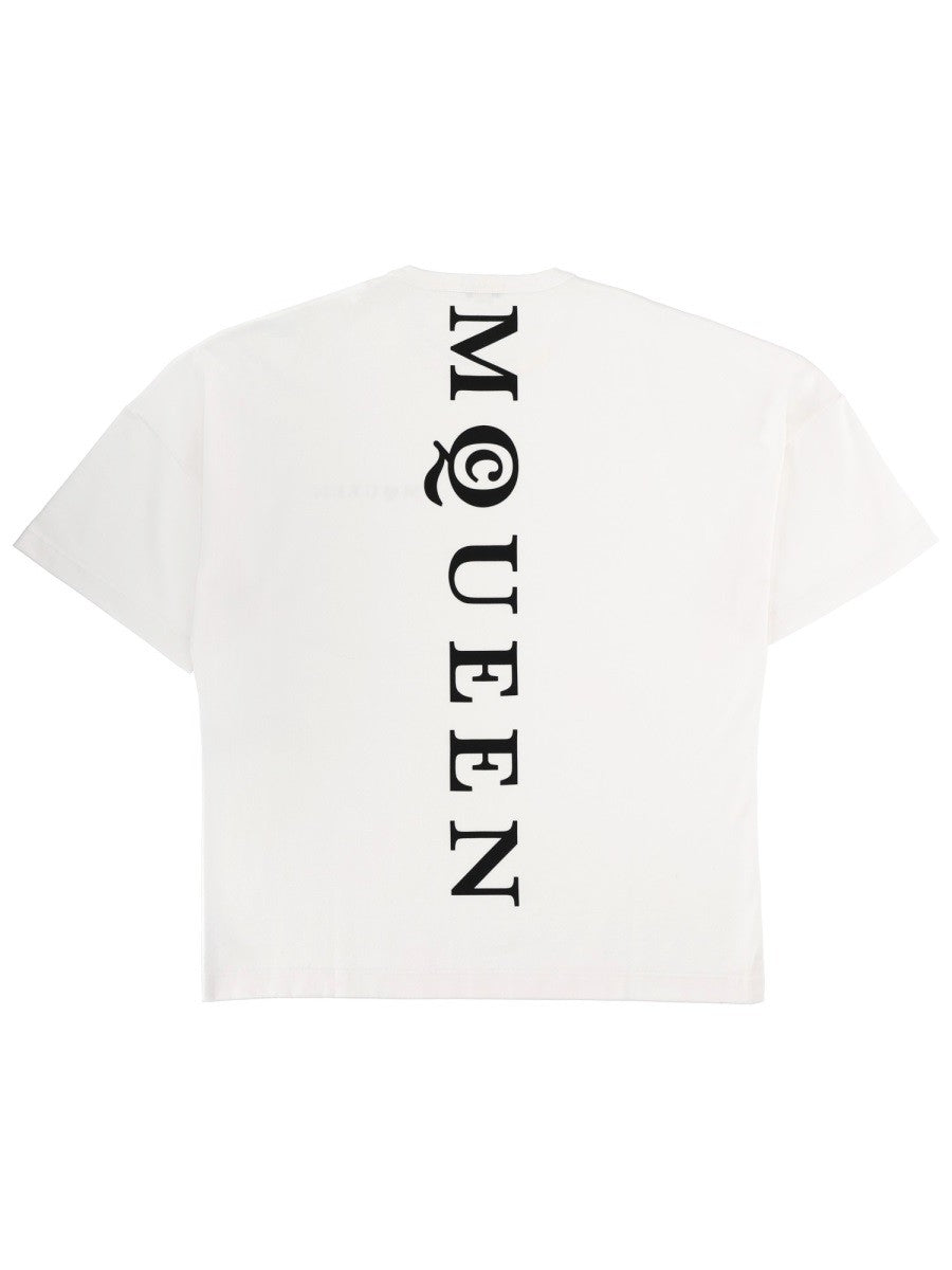 T-SHIRT WITH LOGO