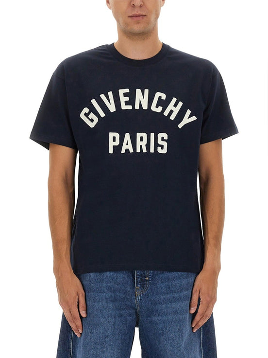 T-SHIRT WITH LOGO