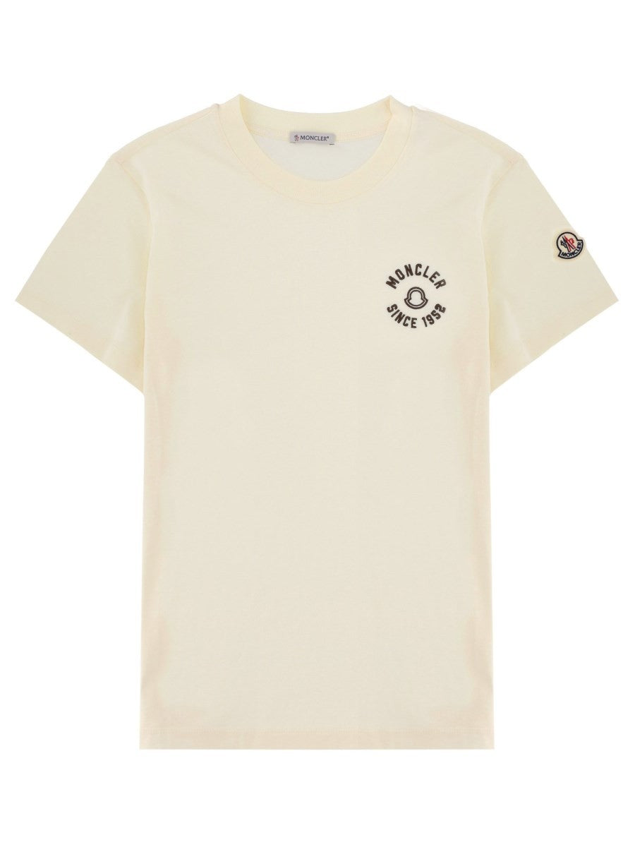 T-SHIRT WITH LOGO