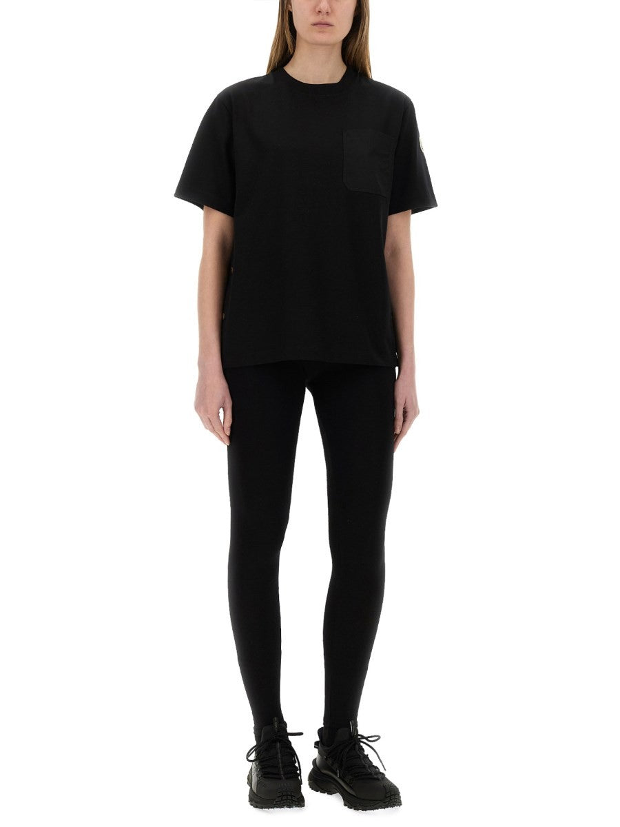 T-SHIRT WITH SIDE BUTTONS