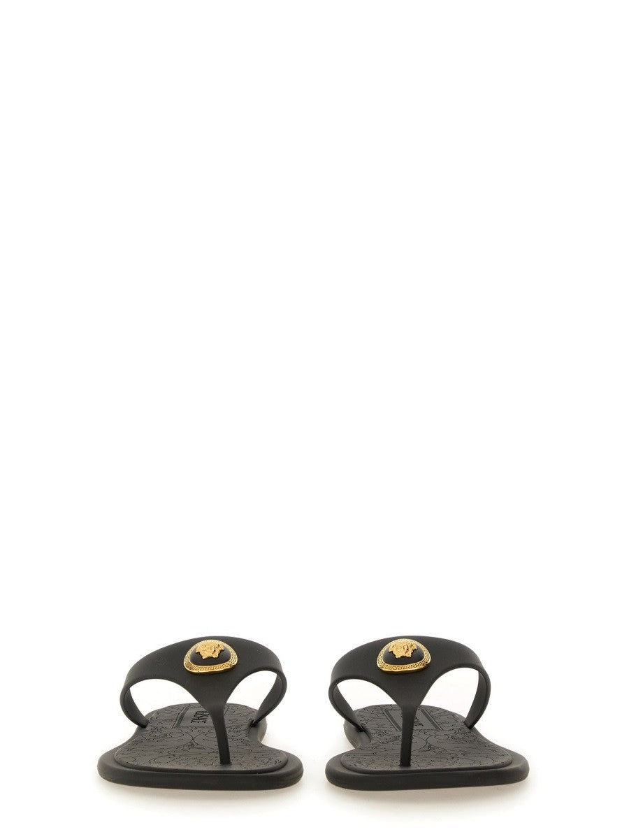 THONG SANDAL 