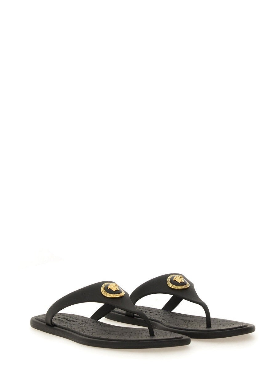 THONG SANDAL 