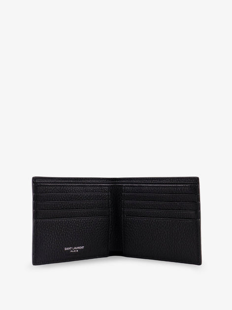 Tiny hammered leather wallet
