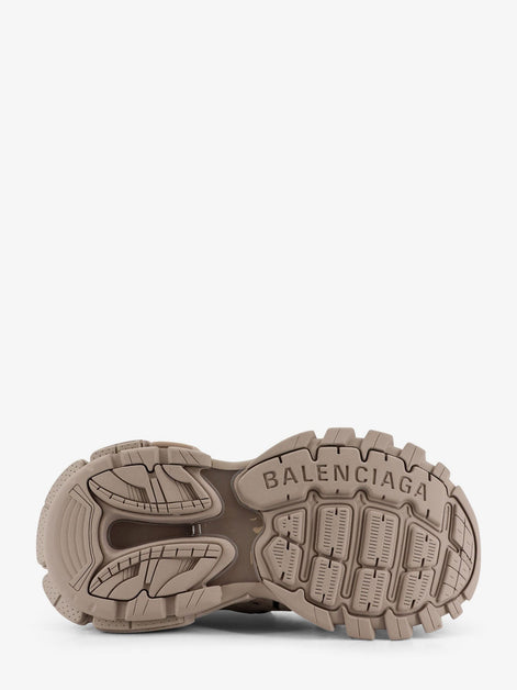 Track mesh sneakers with colored laces detail