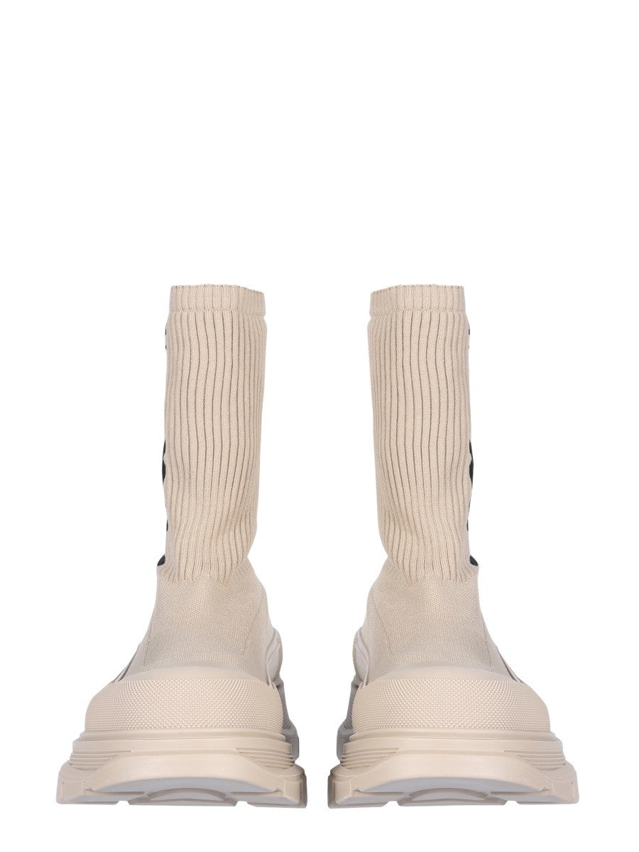TREAD SLICK BOOT