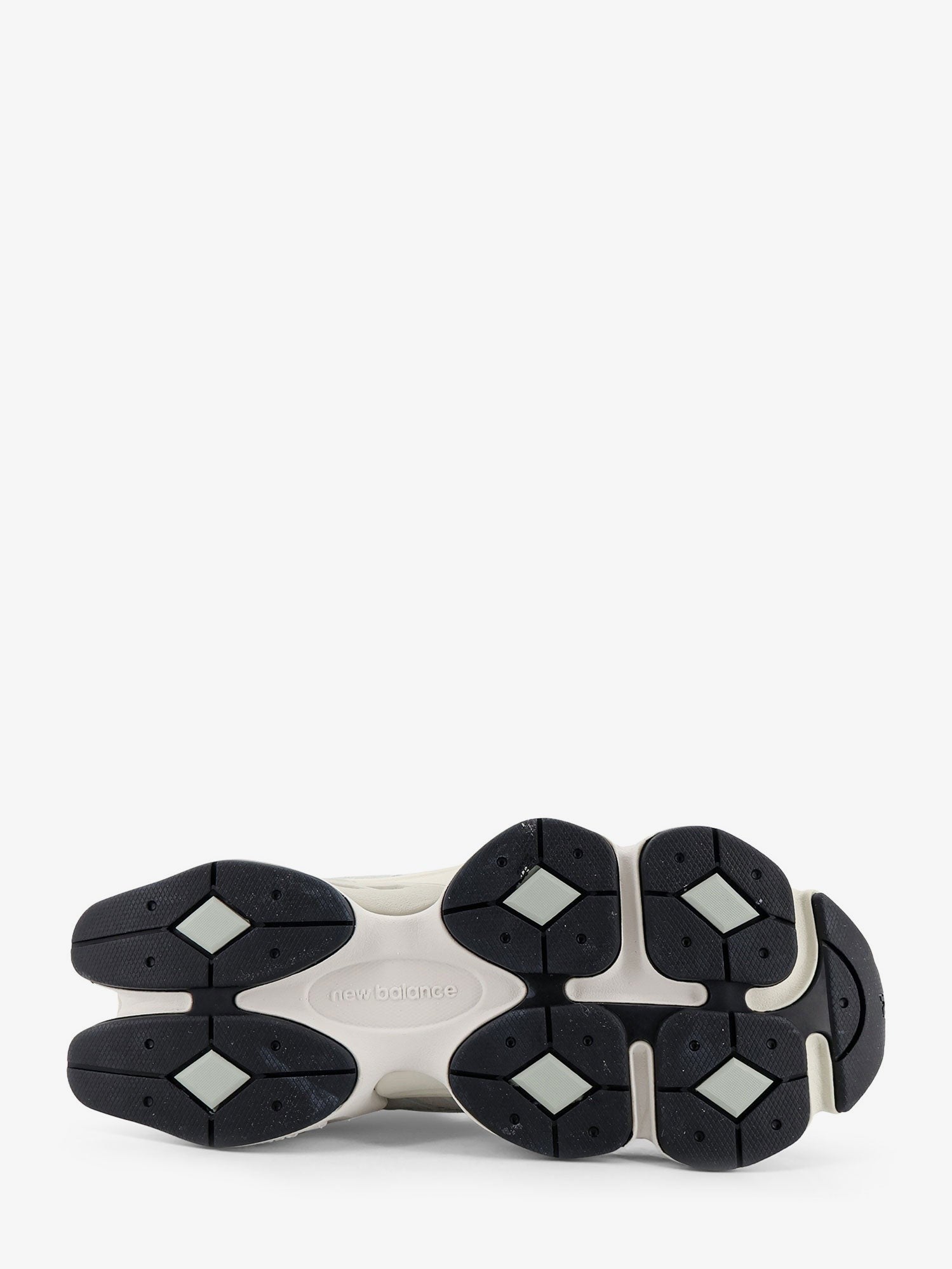 U90602 mesh and suede sneakers with embroidered logo