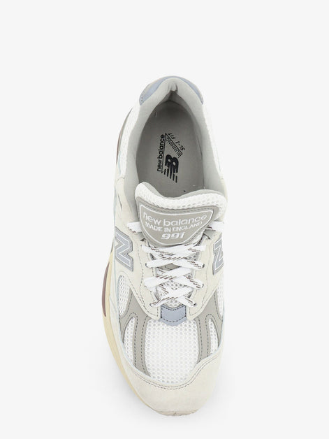 New Balance U991 sneaker in mesh and suede