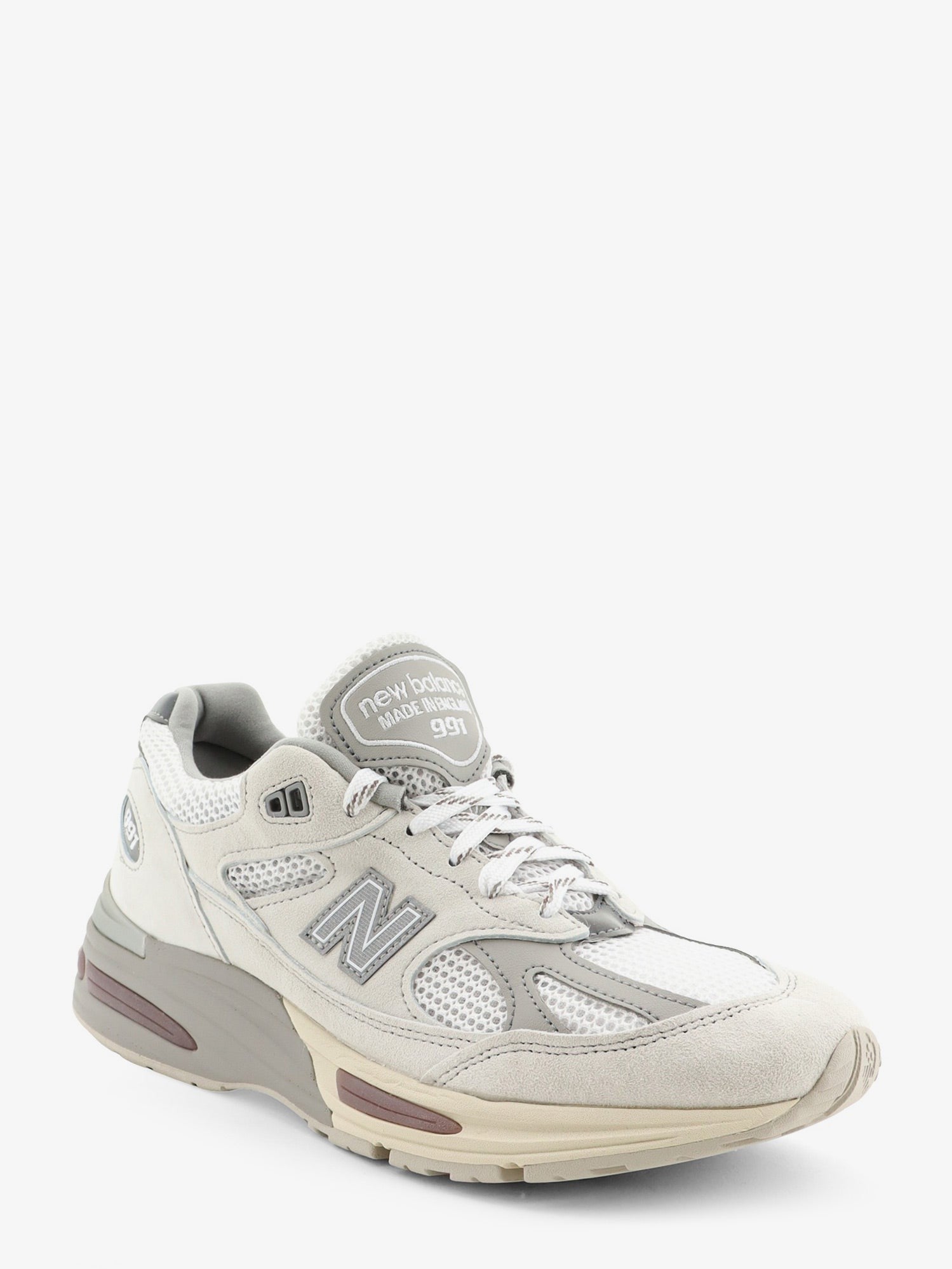 New Balance U991 sneaker in mesh and suede