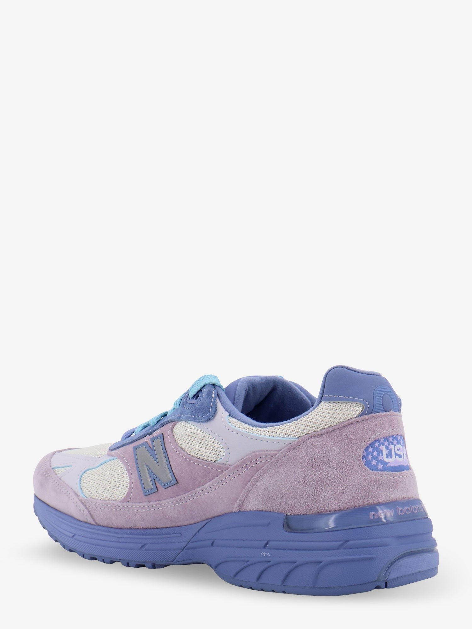 U9935 mesh and suede sneakers