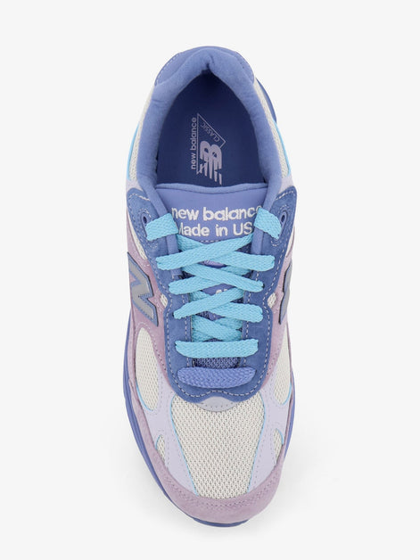 U9935 mesh and suede sneakers