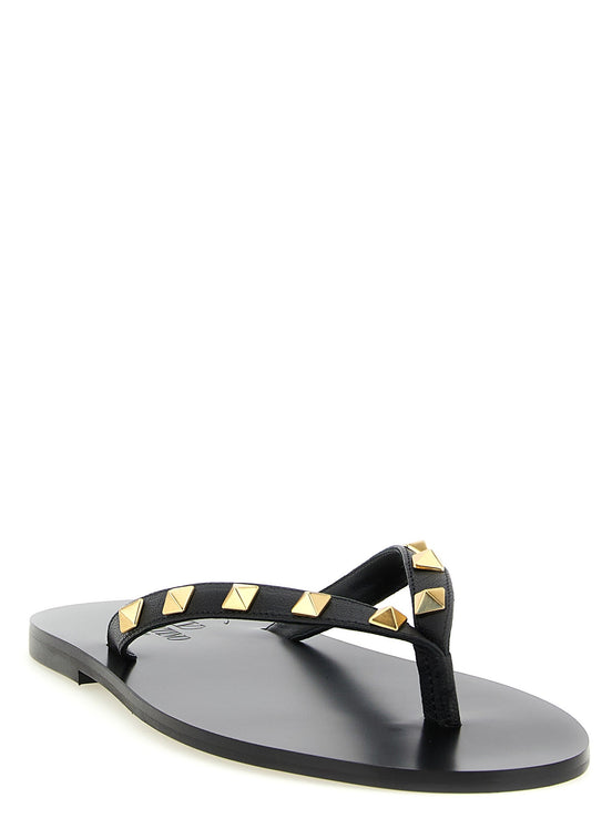 Valentino Garavani 'Thong Rockstud' sandals