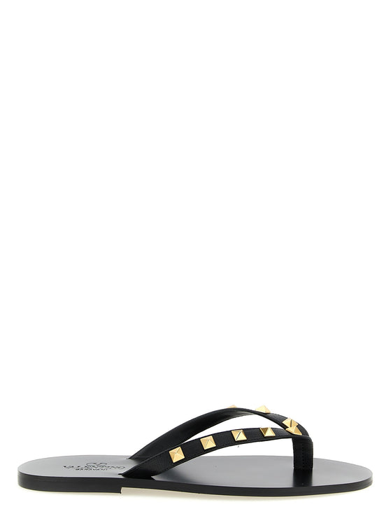 Valentino Garavani 'Thong Rockstud' sandals