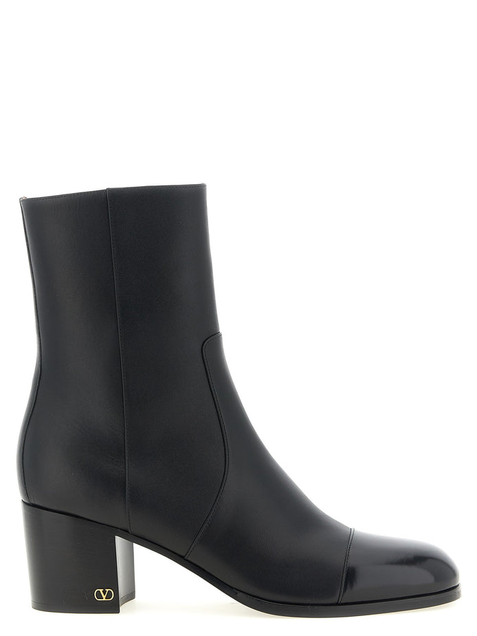 Valentino Garavani 'Zimmy' ankle boots