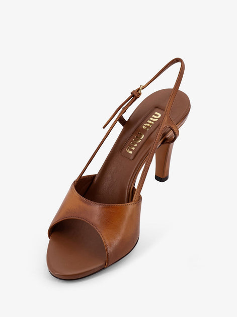 Vintage leather sandals