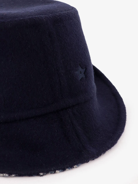 Virgin wool and silk cloche