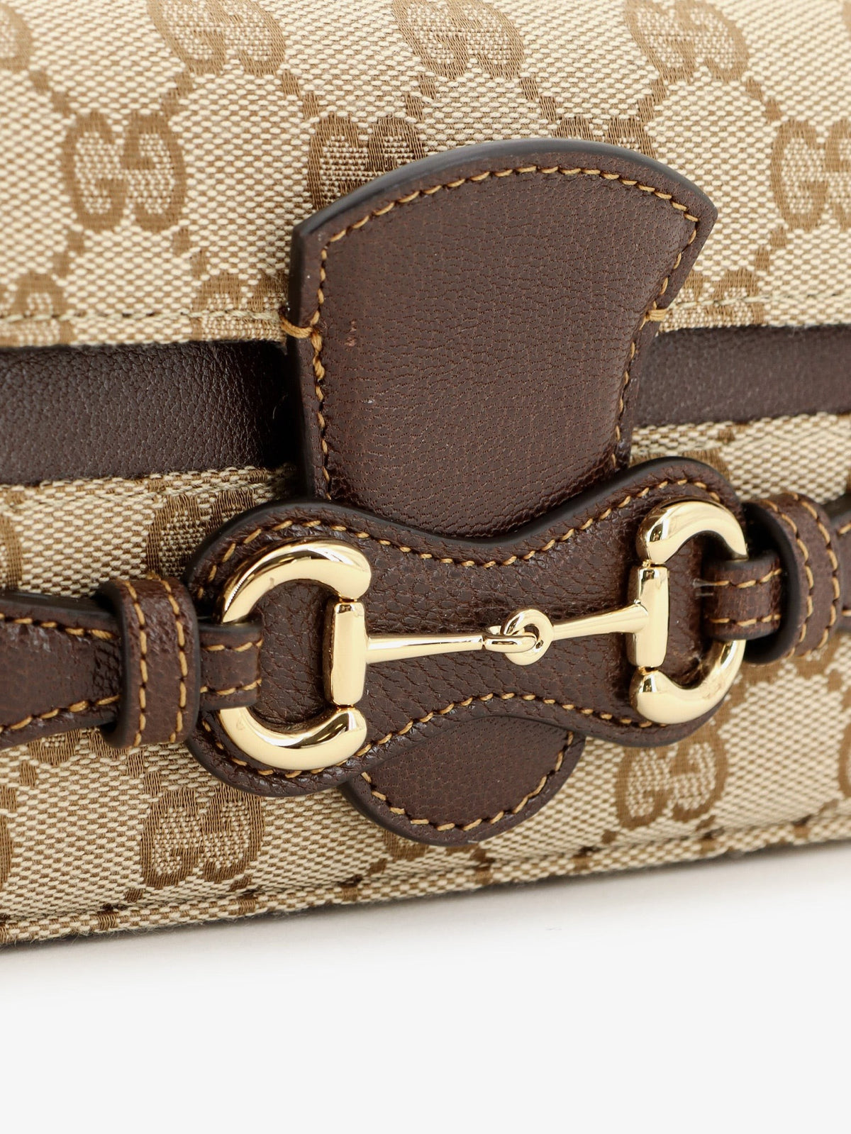 Gucci Wallet with chain and Horse Clip