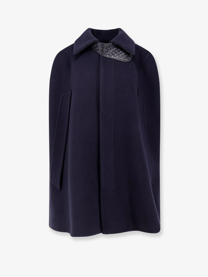 Wool and cashmere cape with Intrecciato leather detail