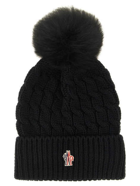 Wool beanie with pon-pon