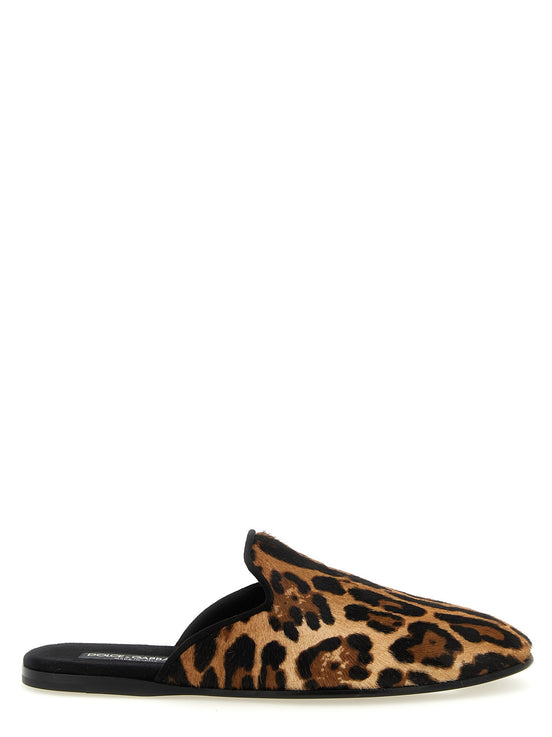 'Young Pope' slipper